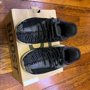 Yeezy Boost 350 V2 Infant